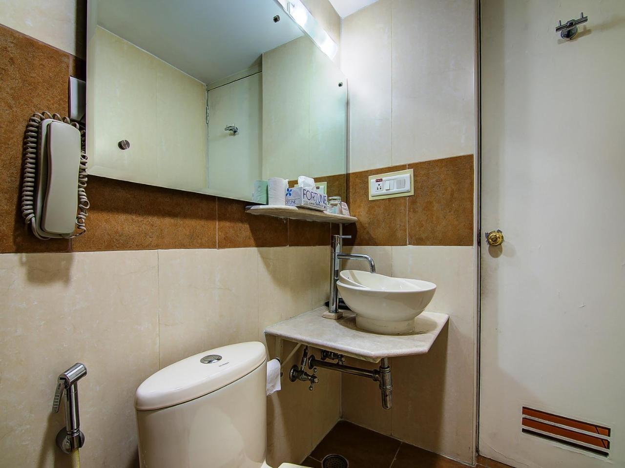 Sai Vishram Business Hotel Bangalore Buitenkant foto